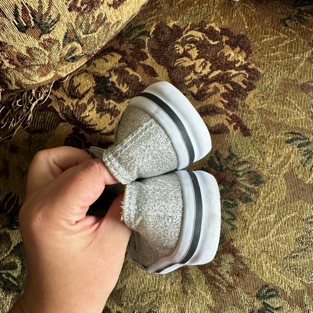 Sparkle sneakers size 1 - Picture 4 of 6